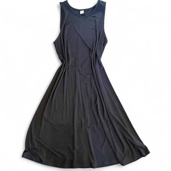 Old navy Dresses & Skirts - Old navy Small Tall black midi sleeveless swing dress solid black casual dress